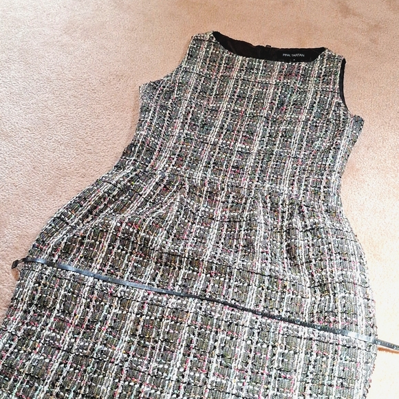 Tweed dress - Picture 9 of 9